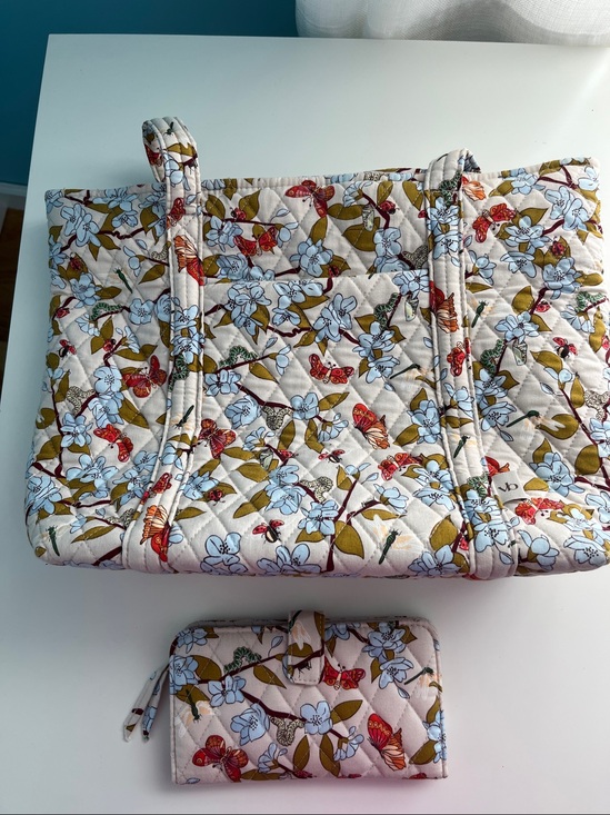 Vera Bradley Handbags - Vera Bradley Small Tote & Wallet.
